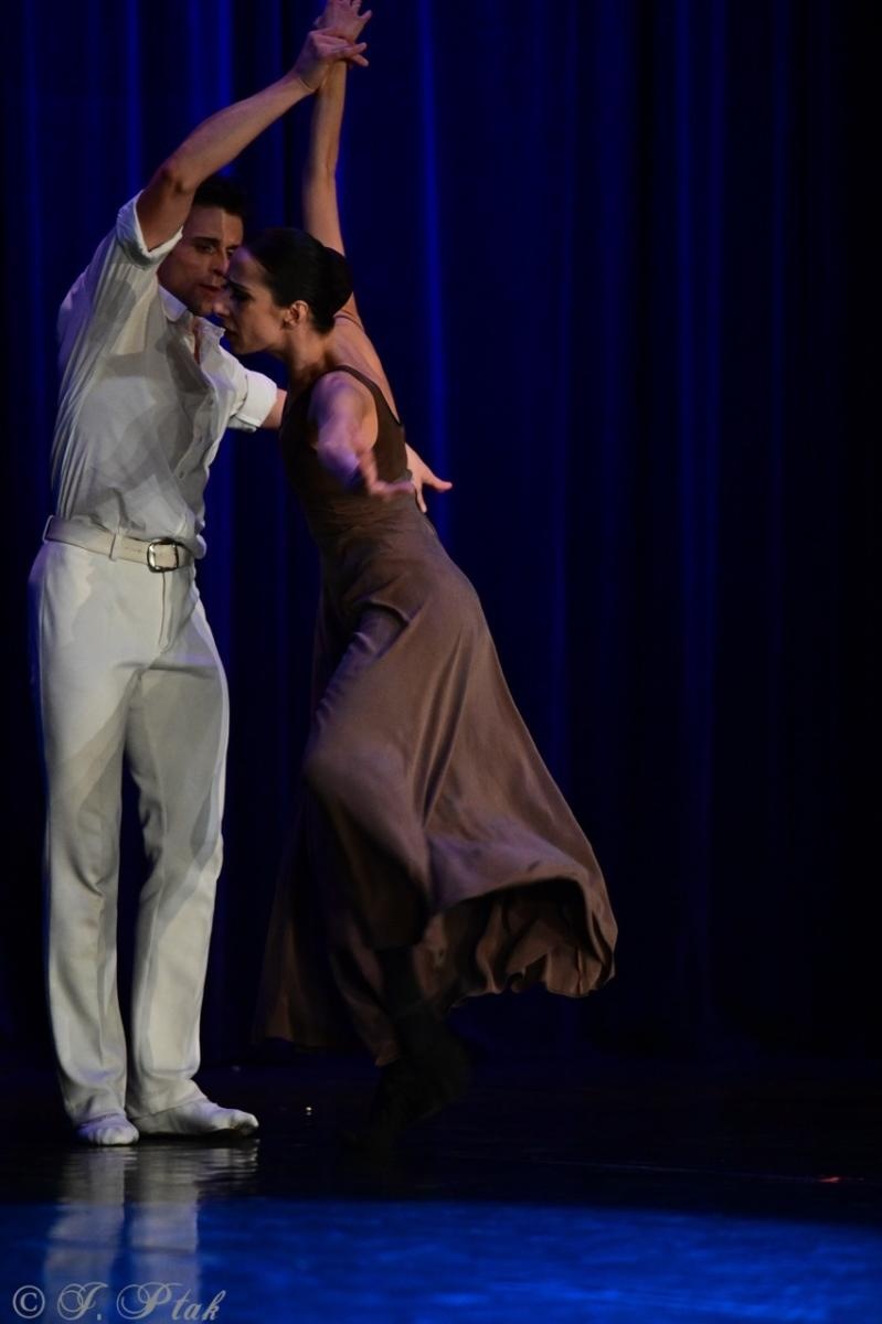 Zdjęcie w galerii na portalu naszraciborz.pl: Grek Zorba w wykonaniu Sofia Opera Ballet oczarował Racibórz wiadomości z regionu