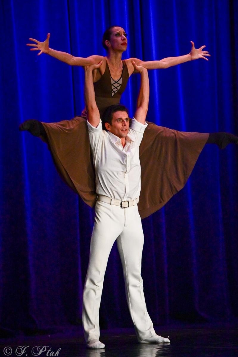 Zdjęcie w galerii na portalu naszraciborz.pl: Grek Zorba w wykonaniu Sofia Opera Ballet oczarował Racibórz wiadomości z regionu