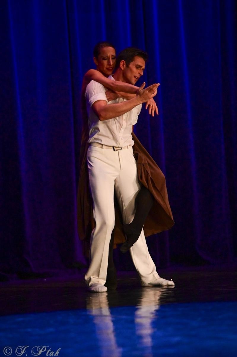 Zdjęcie w galerii na portalu naszraciborz.pl: Grek Zorba w wykonaniu Sofia Opera Ballet oczarował Racibórz wiadomości z regionu