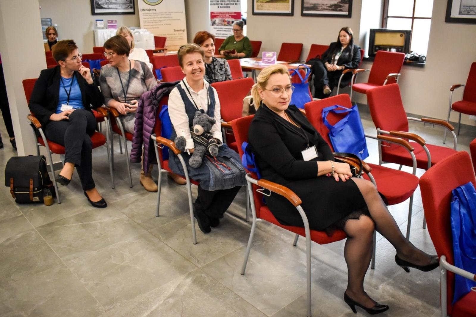 Zdjęcie w galerii na portalu naszraciborz.pl: Konferencja Od pierwszych chwil: Wsparcie i Rozwój Wcześniaków wiadomości z regionu