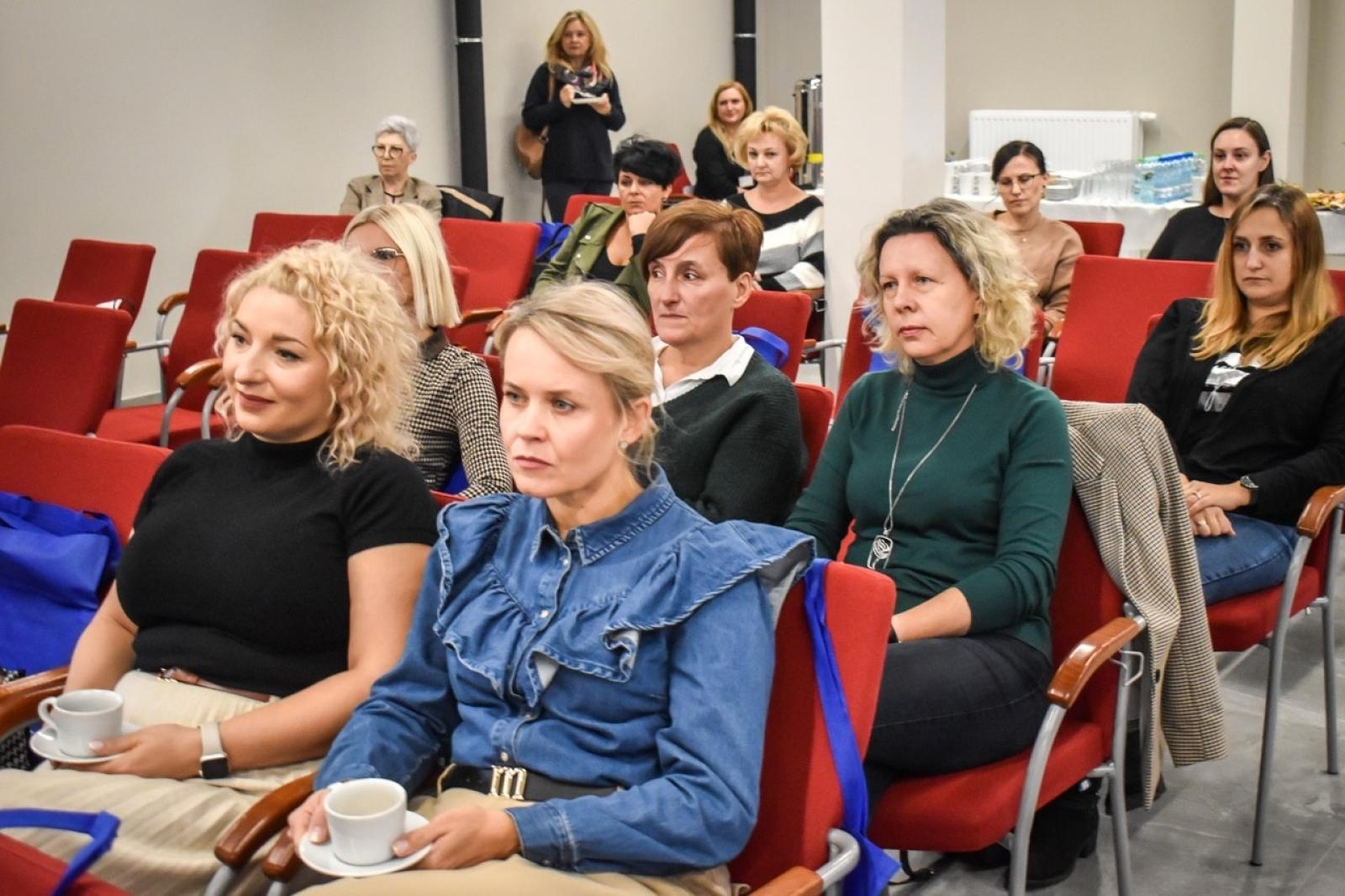 Zdjęcie w galerii na portalu naszraciborz.pl: Konferencja Od pierwszych chwil: Wsparcie i Rozwój Wcześniaków wiadomości z regionu