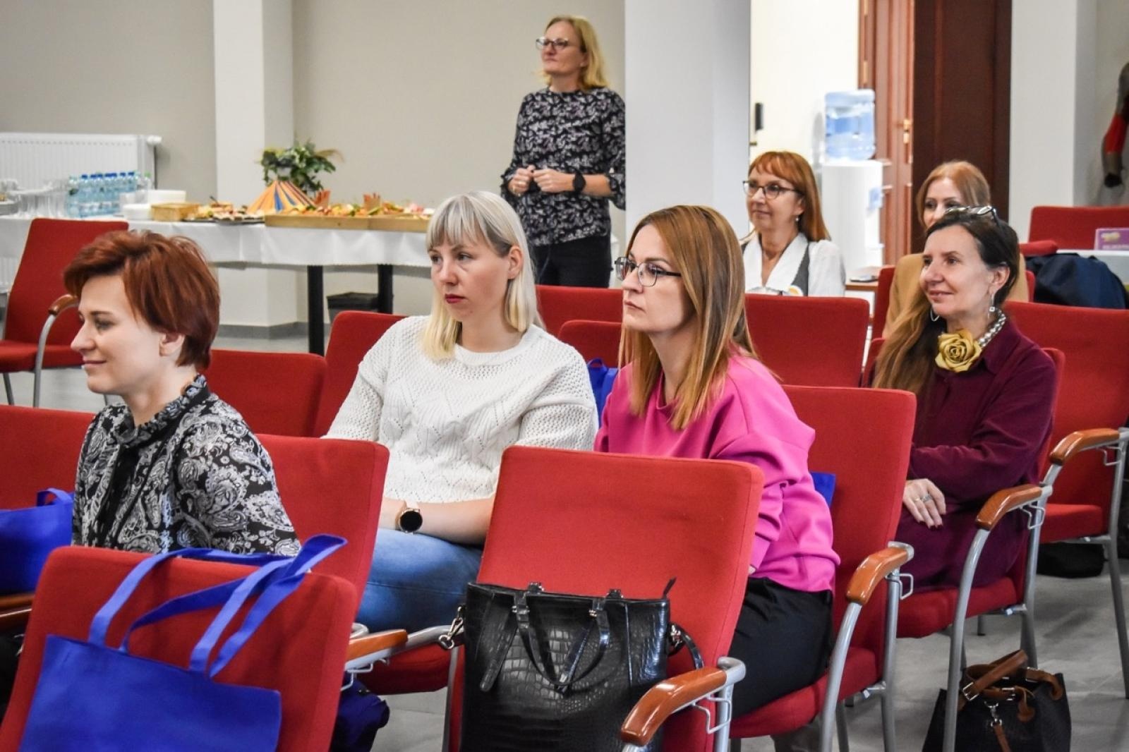 Zdjęcie w galerii na portalu naszraciborz.pl: Konferencja Od pierwszych chwil: Wsparcie i Rozwój Wcześniaków wiadomości z regionu