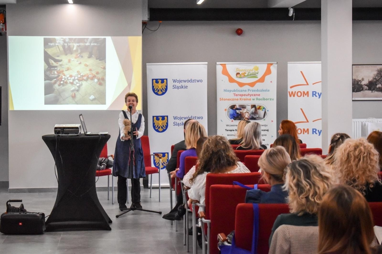 Zdjęcie w galerii na portalu naszraciborz.pl: Konferencja Od pierwszych chwil: Wsparcie i Rozwój Wcześniaków wiadomości z regionu