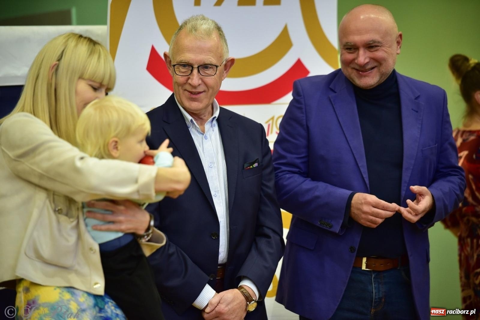 Zdjęcie w galerii na portalu naszraciborz.pl: XIV Mistrzostwa Polski Młodzików U14 w Raciborzu – sportowe emocje w Arenie OSiR wiadomości z regionu