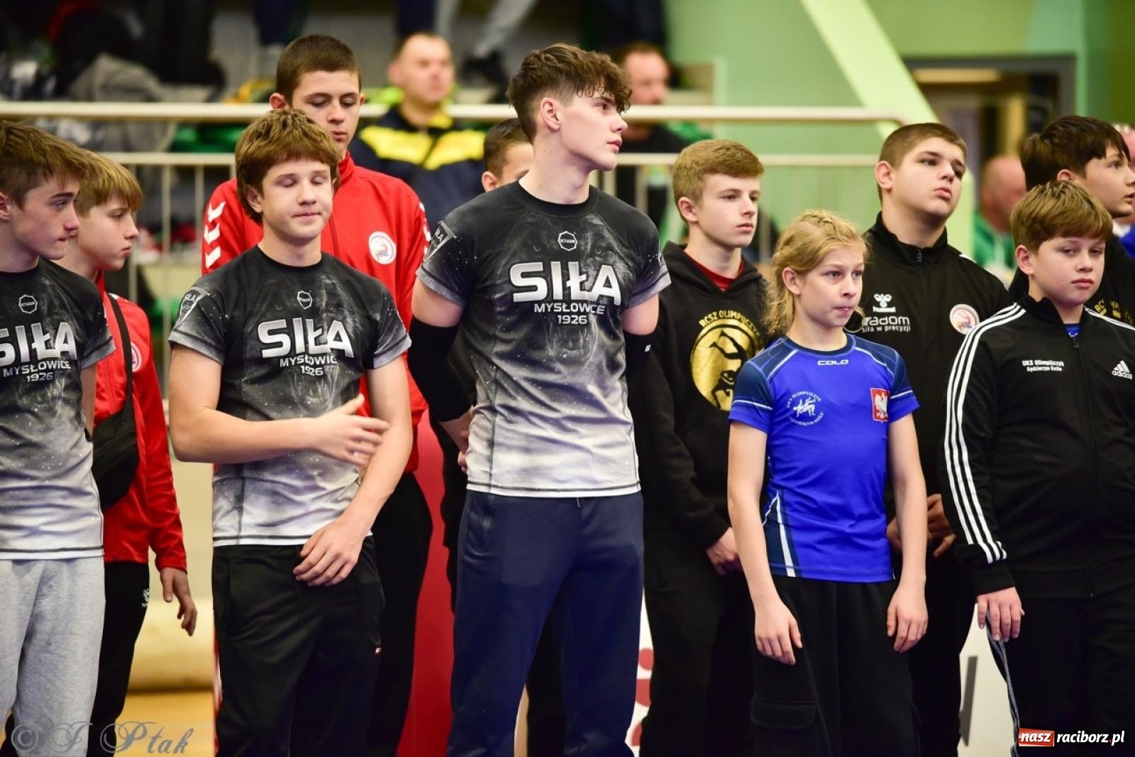 Zdjęcie w galerii na portalu naszraciborz.pl: XIV Mistrzostwa Polski Młodzików U14 w Raciborzu – sportowe emocje w Arenie OSiR wiadomości z regionu