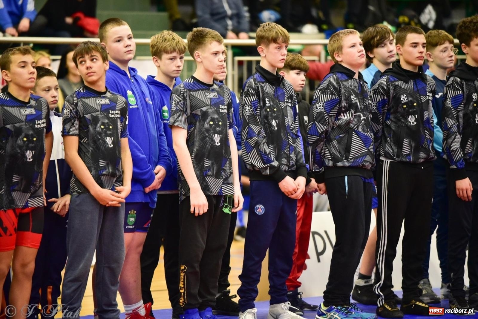 Zdjęcie w galerii na portalu naszraciborz.pl: XIV Mistrzostwa Polski Młodzików U14 w Raciborzu – sportowe emocje w Arenie OSiR wiadomości z regionu