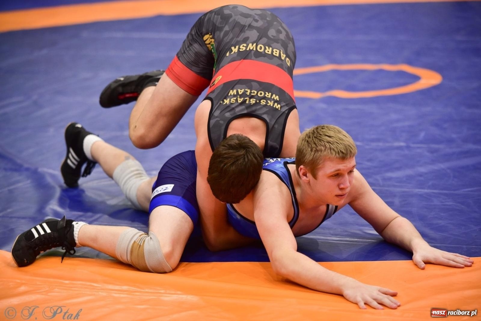 Zdjęcie w galerii na portalu naszraciborz.pl: XIV Mistrzostwa Polski Młodzików U14 w Raciborzu – sportowe emocje w Arenie OSiR wiadomości z regionu