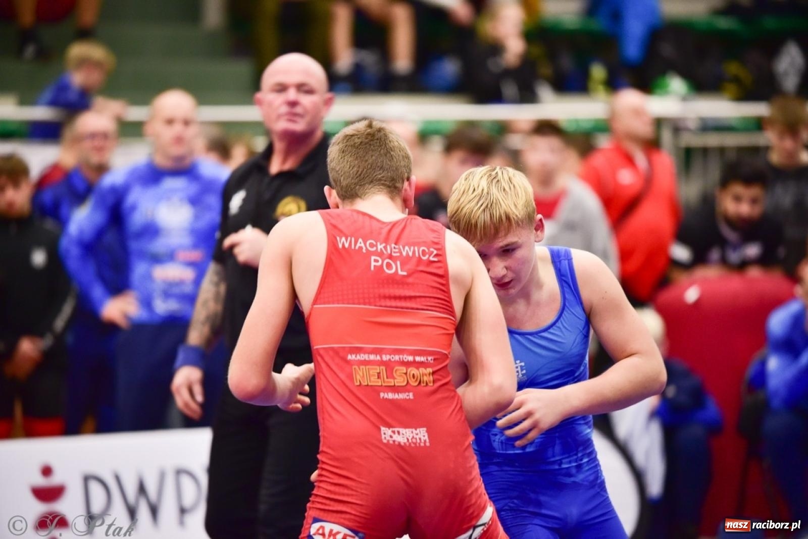 Zdjęcie w galerii na portalu naszraciborz.pl: XIV Mistrzostwa Polski Młodzików U14 w Raciborzu – sportowe emocje w Arenie OSiR wiadomości z regionu