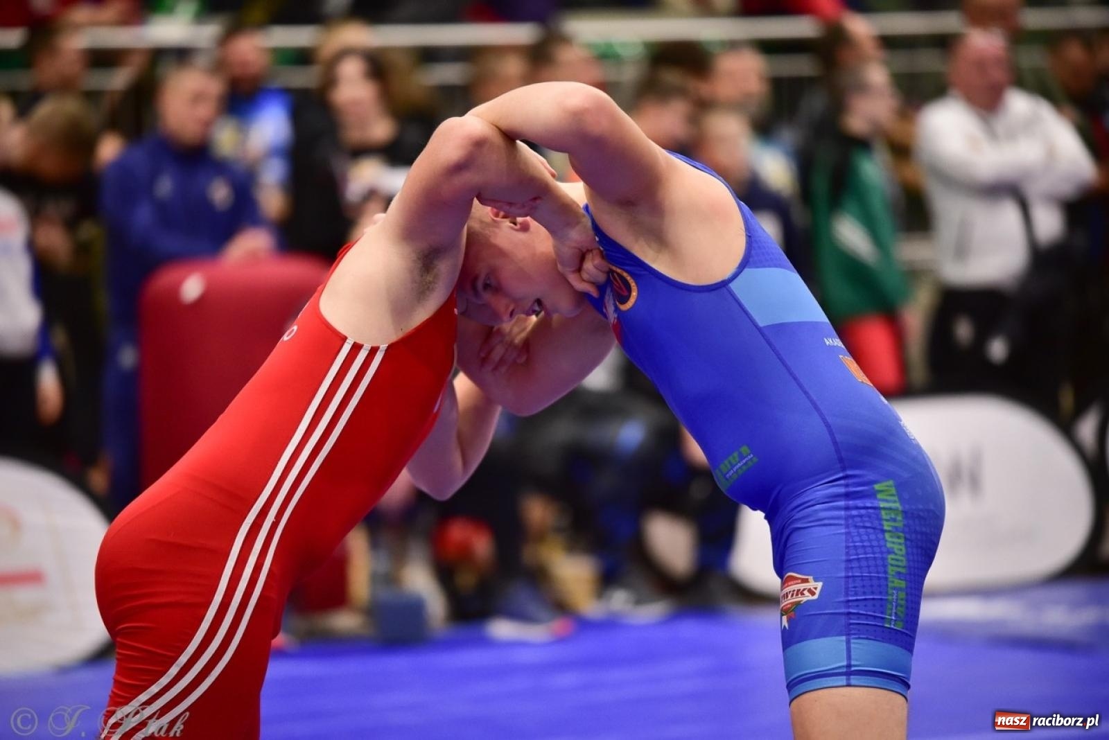 Zdjęcie w galerii na portalu naszraciborz.pl: XIV Mistrzostwa Polski Młodzików U14 w Raciborzu – sportowe emocje w Arenie OSiR wiadomości z regionu