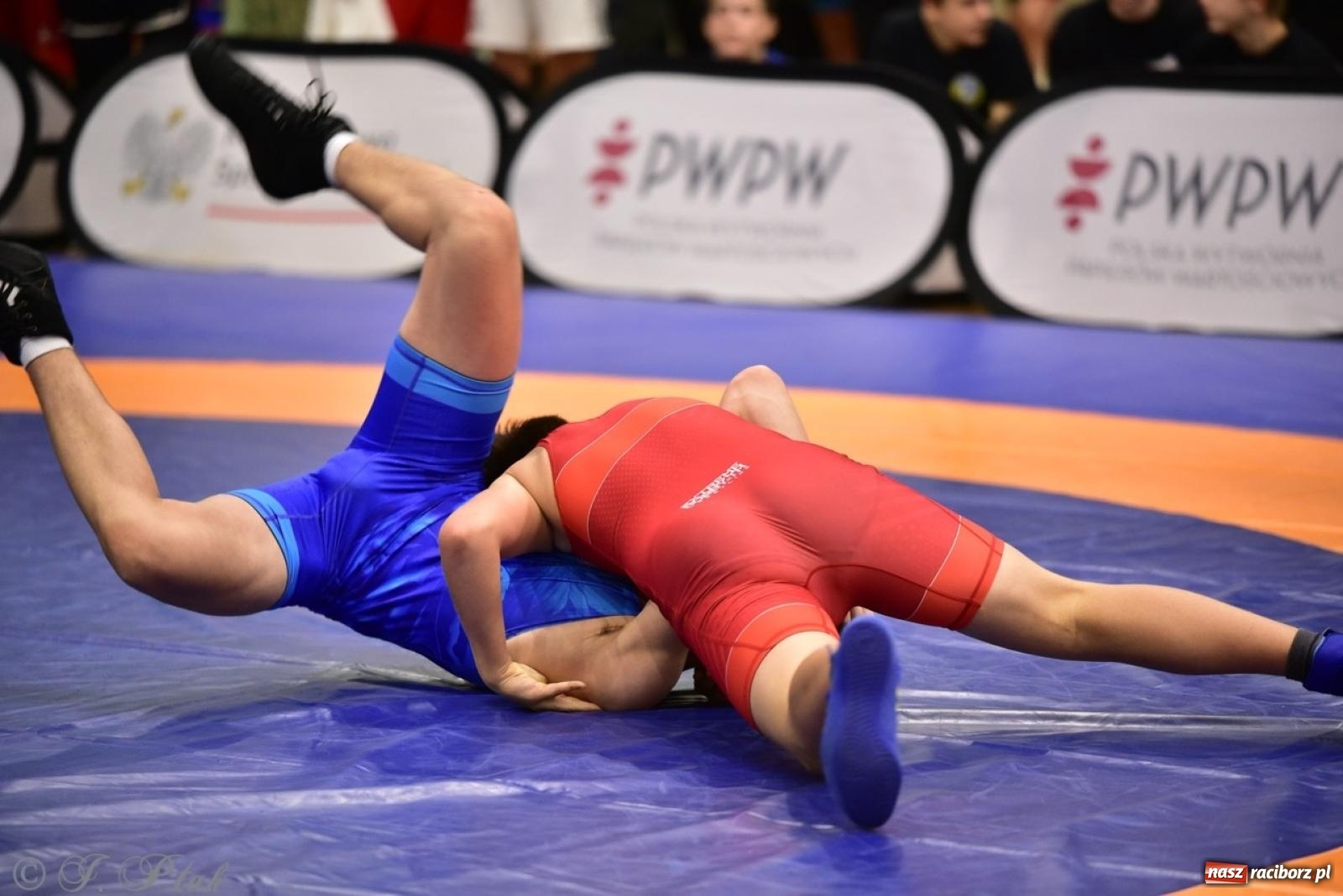 Zdjęcie w galerii na portalu naszraciborz.pl: XIV Mistrzostwa Polski Młodzików U14 w Raciborzu – sportowe emocje w Arenie OSiR wiadomości z regionu