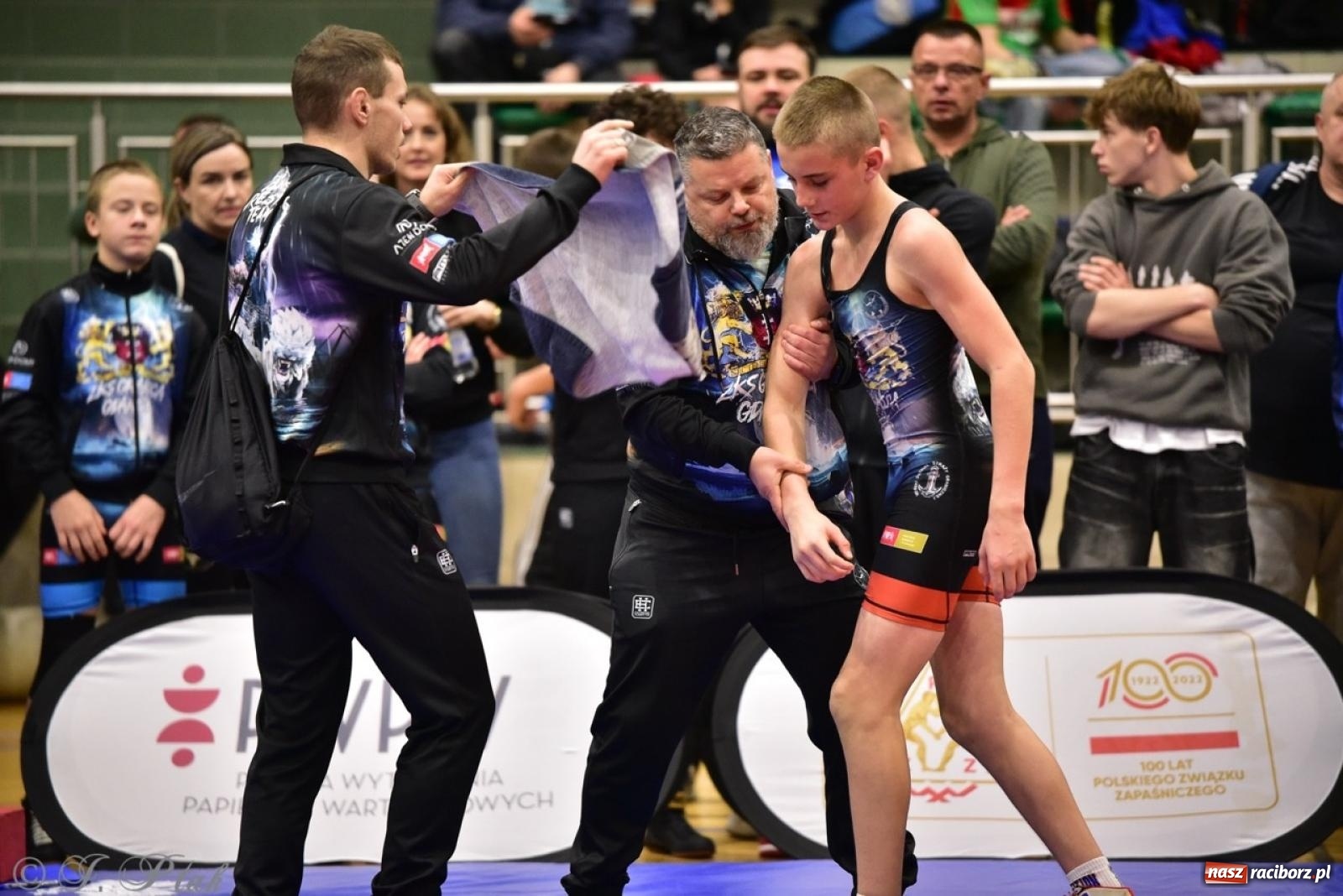 Zdjęcie w galerii na portalu naszraciborz.pl: XIV Mistrzostwa Polski Młodzików U14 w Raciborzu – sportowe emocje w Arenie OSiR wiadomości z regionu