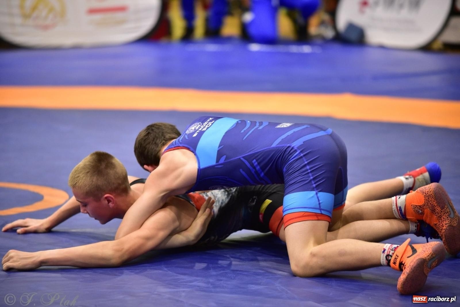 Zdjęcie w galerii na portalu naszraciborz.pl: XIV Mistrzostwa Polski Młodzików U14 w Raciborzu – sportowe emocje w Arenie OSiR wiadomości z regionu