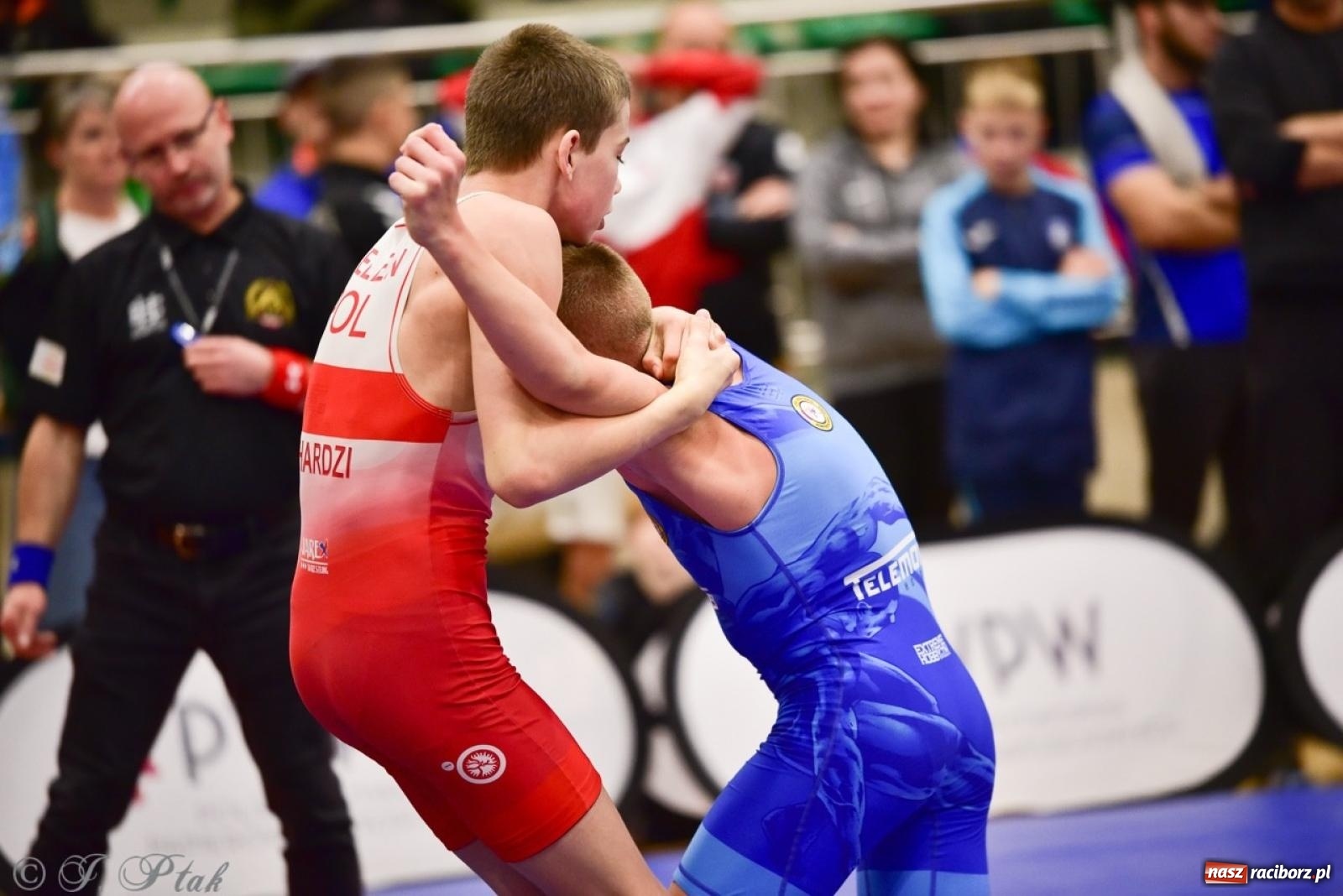 Zdjęcie w galerii na portalu naszraciborz.pl: XIV Mistrzostwa Polski Młodzików U14 w Raciborzu – sportowe emocje w Arenie OSiR wiadomości z regionu