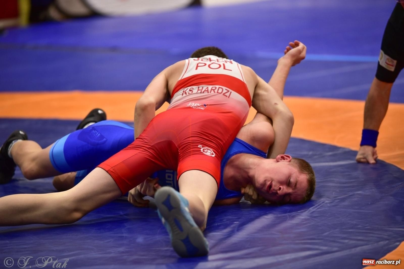 Zdjęcie w galerii na portalu naszraciborz.pl: XIV Mistrzostwa Polski Młodzików U14 w Raciborzu – sportowe emocje w Arenie OSiR wiadomości z regionu