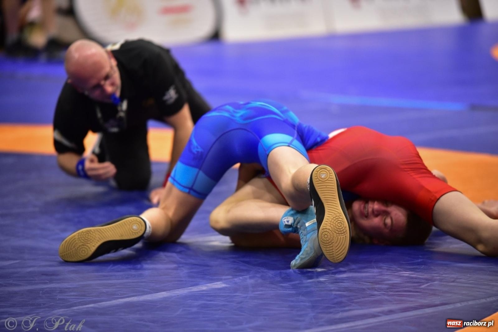 Zdjęcie w galerii na portalu naszraciborz.pl: XIV Mistrzostwa Polski Młodzików U14 w Raciborzu – sportowe emocje w Arenie OSiR wiadomości z regionu