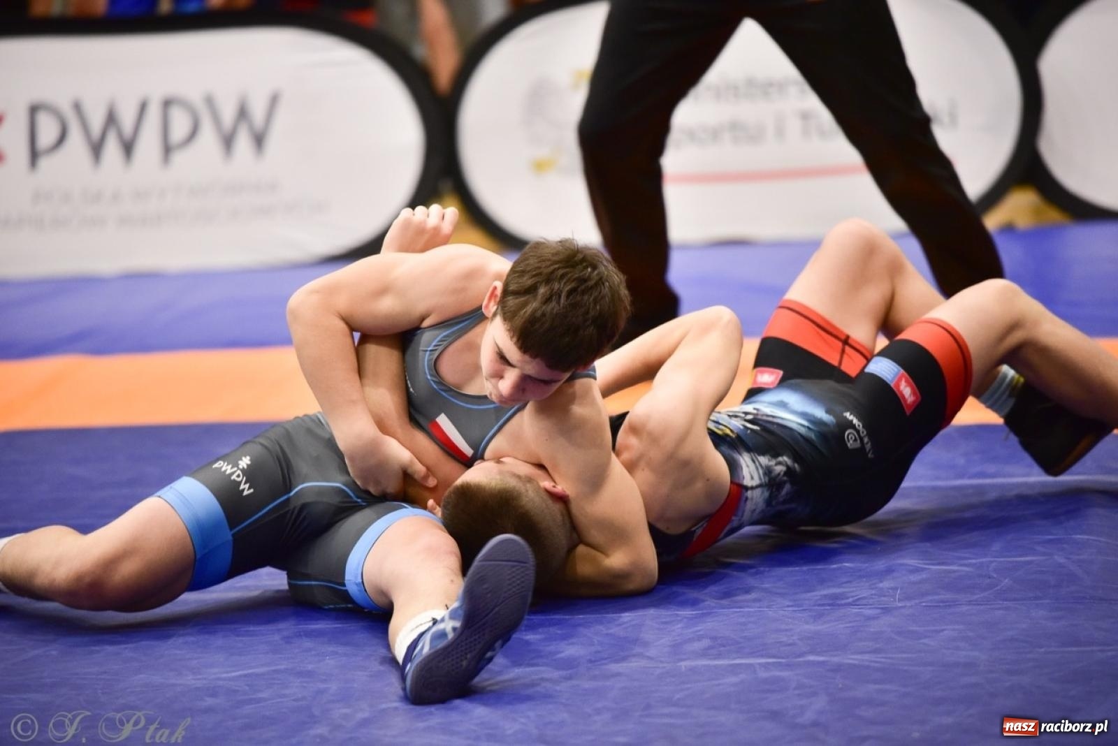 Zdjęcie w galerii na portalu naszraciborz.pl: XIV Mistrzostwa Polski Młodzików U14 w Raciborzu – sportowe emocje w Arenie OSiR wiadomości z regionu