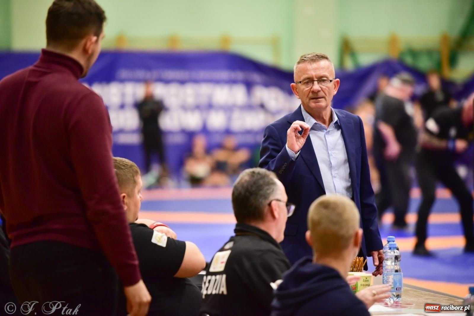 Zdjęcie w galerii na portalu naszraciborz.pl: XIV Mistrzostwa Polski Młodzików U14 w Raciborzu – sportowe emocje w Arenie OSiR wiadomości z regionu