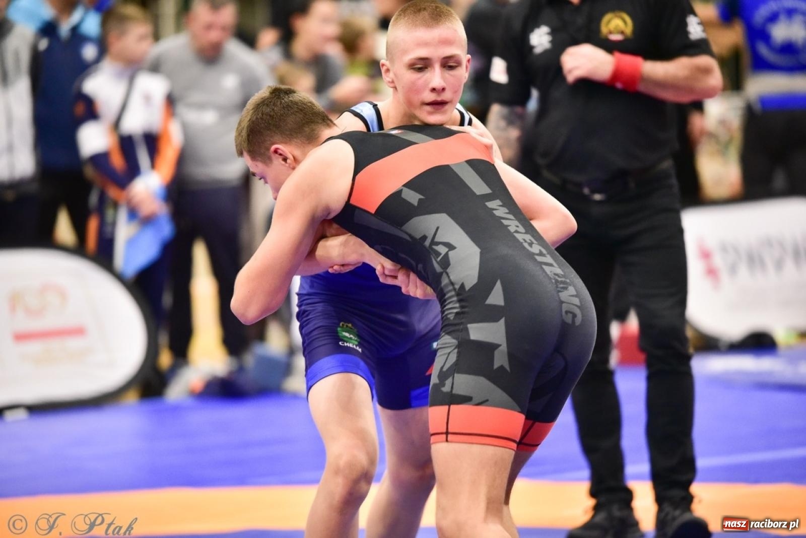 Zdjęcie w galerii na portalu naszraciborz.pl: XIV Mistrzostwa Polski Młodzików U14 w Raciborzu – sportowe emocje w Arenie OSiR wiadomości z regionu