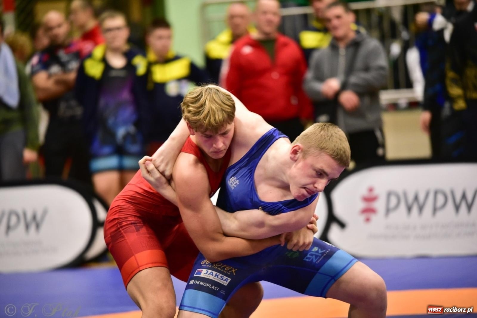 Zdjęcie w galerii na portalu naszraciborz.pl: XIV Mistrzostwa Polski Młodzików U14 w Raciborzu – sportowe emocje w Arenie OSiR wiadomości z regionu