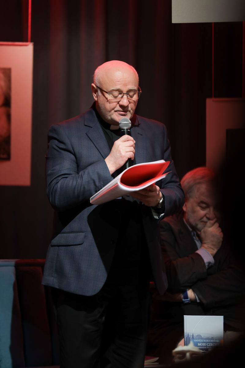 Zdjęcie w galerii na portalu naszraciborz.pl: Wyjątkowi goście na jubileusz Almanachu Prowincjonalnego wiadomości z regionu