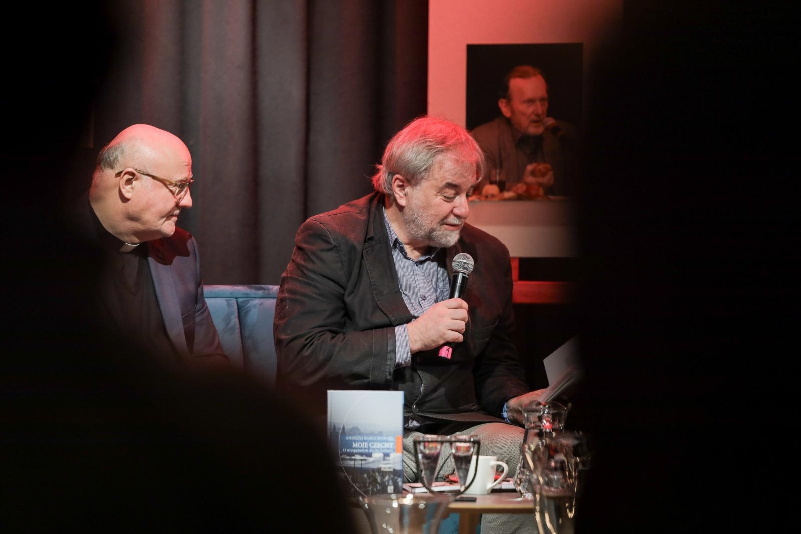 Zdjęcie w galerii na portalu naszraciborz.pl: Wyjątkowi goście na jubileusz Almanachu Prowincjonalnego wiadomości z regionu