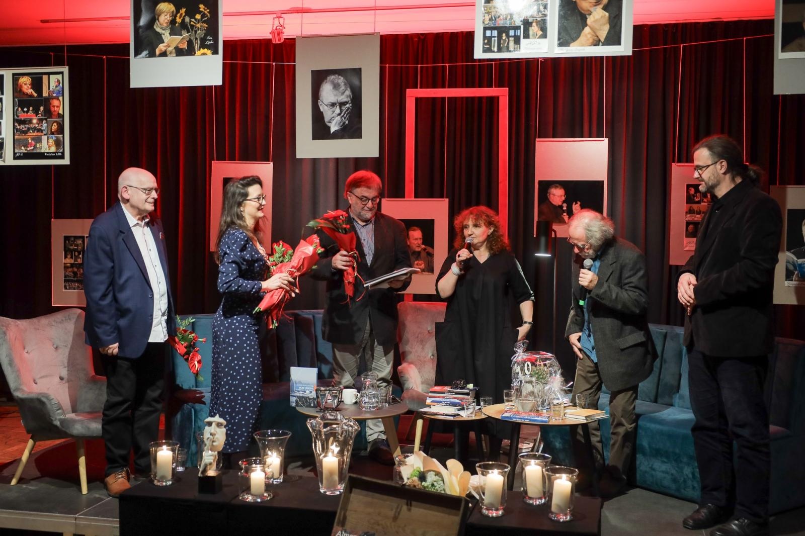 Zdjęcie w galerii na portalu naszraciborz.pl: Wyjątkowi goście na jubileusz Almanachu Prowincjonalnego wiadomości z regionu