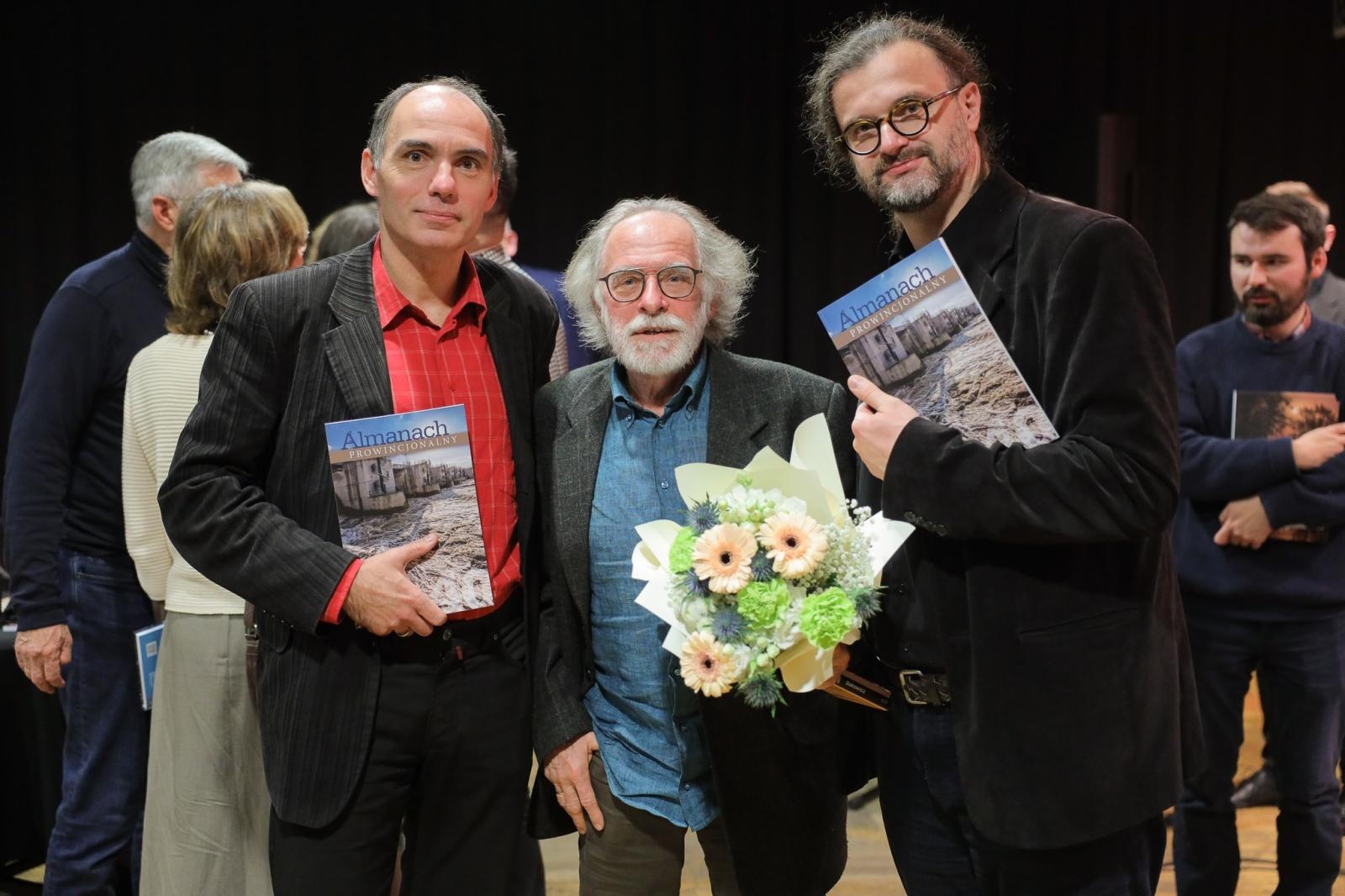 Zdjęcie w galerii na portalu naszraciborz.pl: Wyjątkowi goście na jubileusz Almanachu Prowincjonalnego wiadomości z regionu