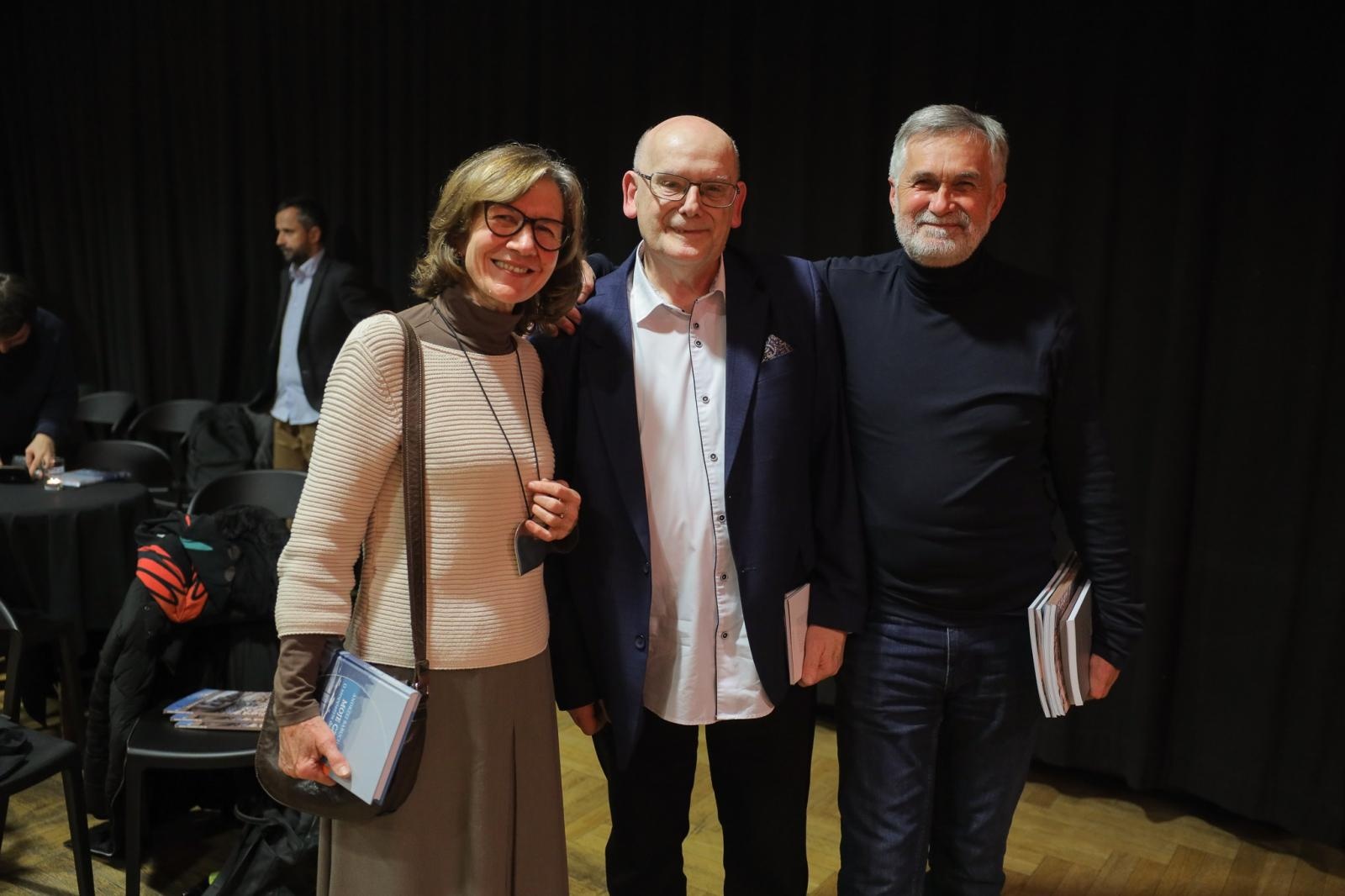 Zdjęcie w galerii na portalu naszraciborz.pl: Wyjątkowi goście na jubileusz Almanachu Prowincjonalnego wiadomości z regionu