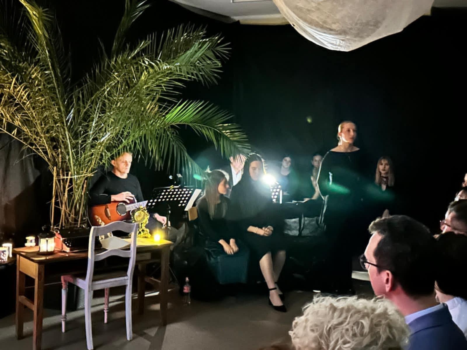 Zdjęcie w galerii na portalu naszraciborz.pl: Za nami kolejny Wieczór Poezji w Krzyżanowicach wiadomości z regionu