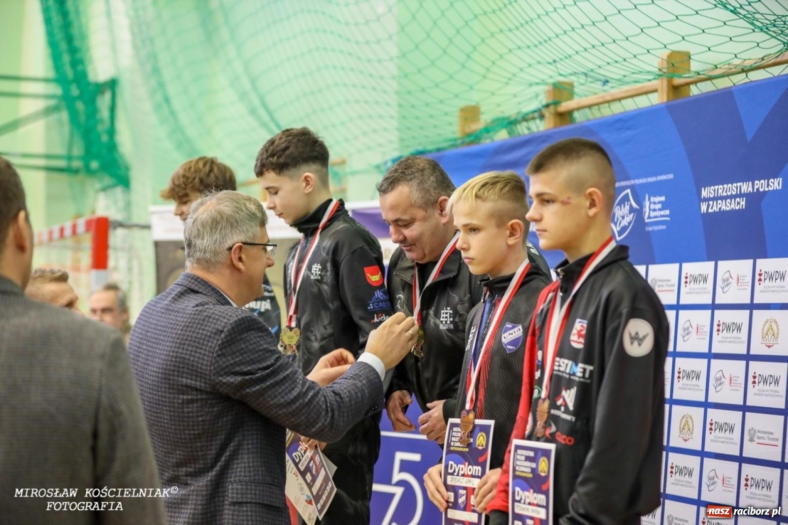 Zdjęcie w galerii na portalu naszraciborz.pl: Z dwoma medalami unici kończą mistrzostwa Polski U-14 wiadomości z regionu