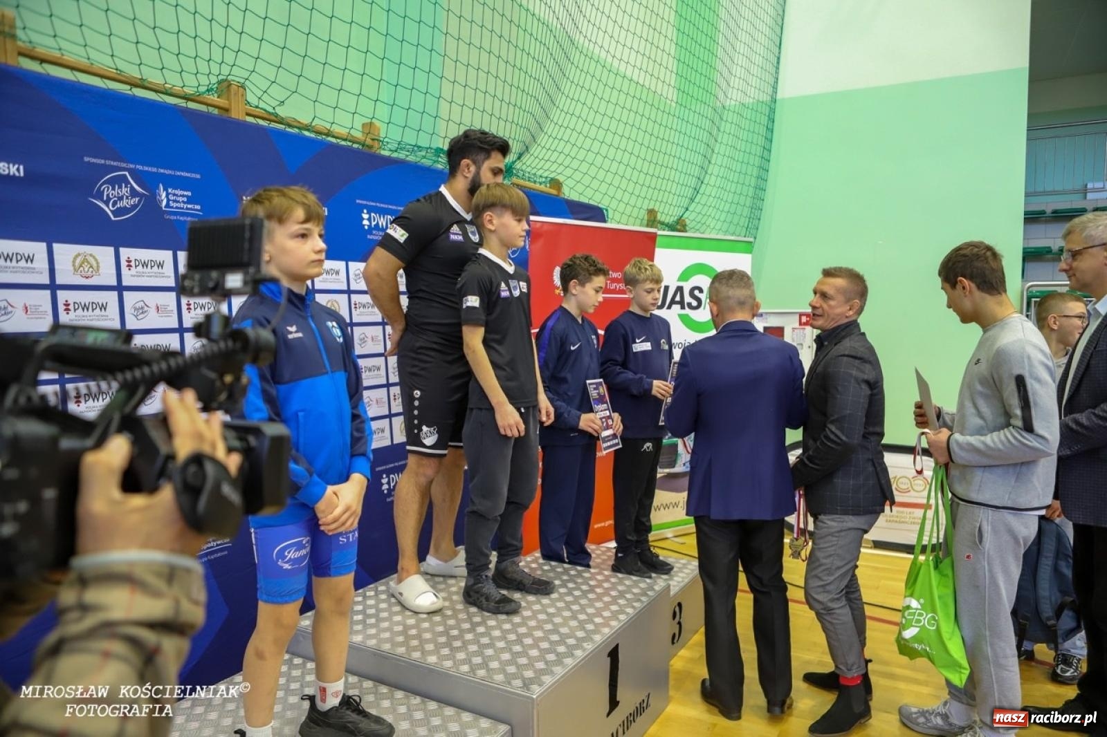 Zdjęcie w galerii na portalu naszraciborz.pl: Z dwoma medalami unici kończą mistrzostwa Polski U-14 wiadomości z regionu