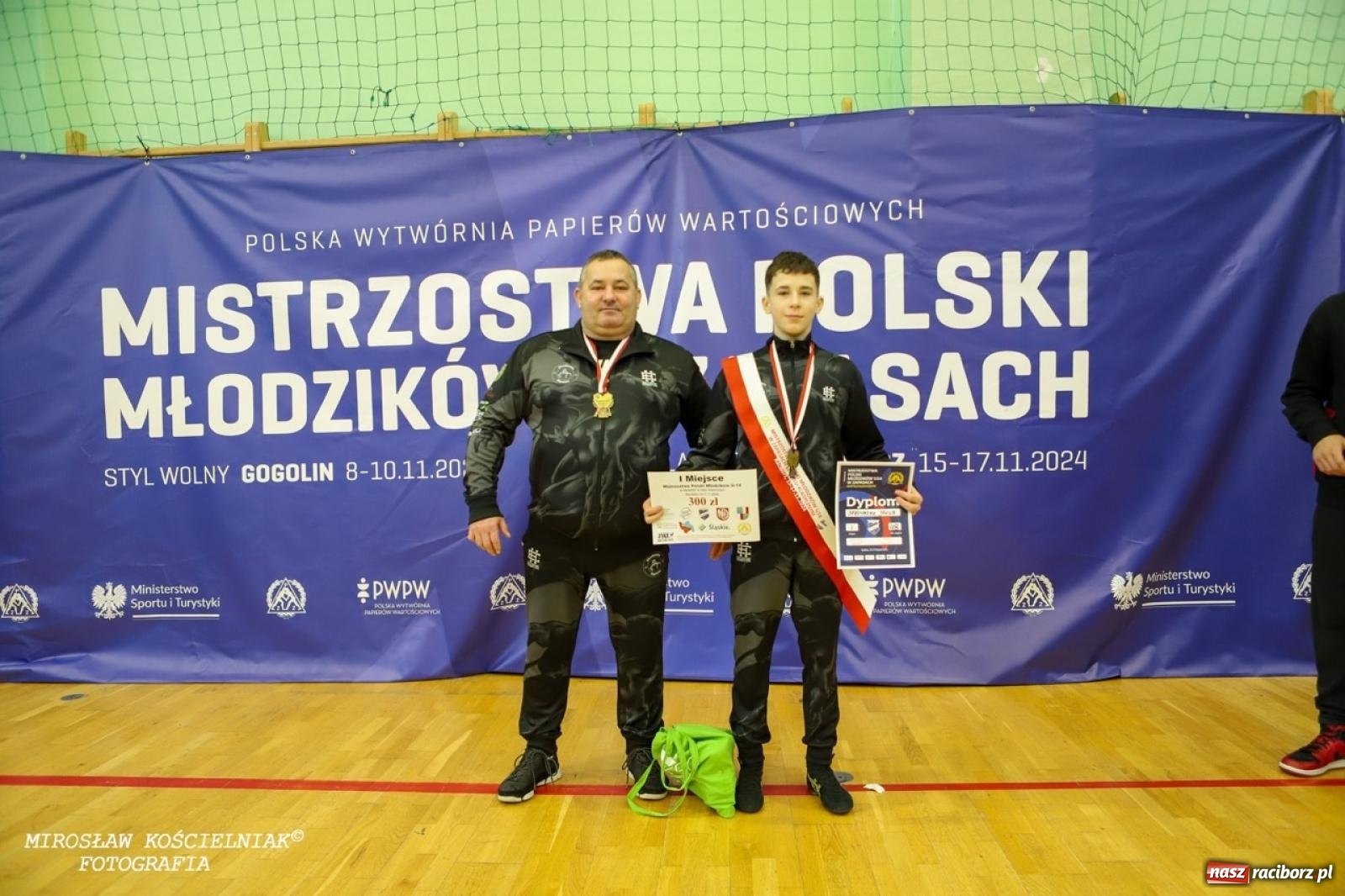 Zdjęcie w galerii na portalu naszraciborz.pl: Z dwoma medalami unici kończą mistrzostwa Polski U-14 wiadomości z regionu