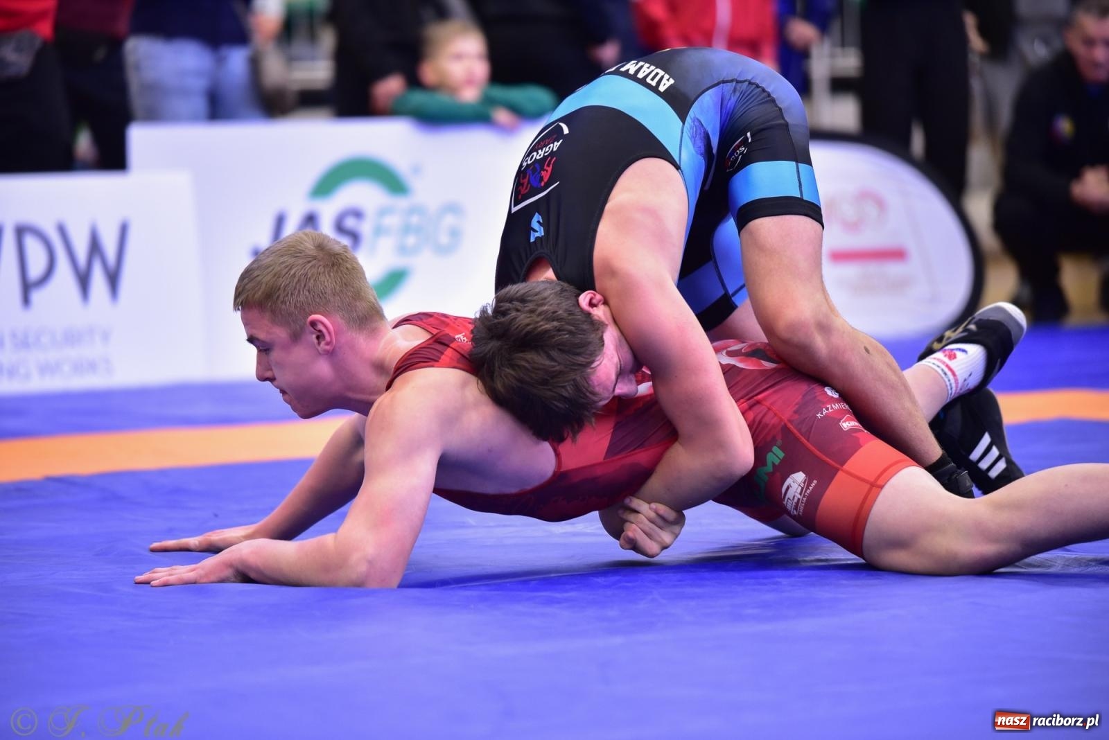 Zdjęcie w galerii na portalu naszraciborz.pl: Z dwoma medalami unici kończą mistrzostwa Polski U-14 wiadomości z regionu