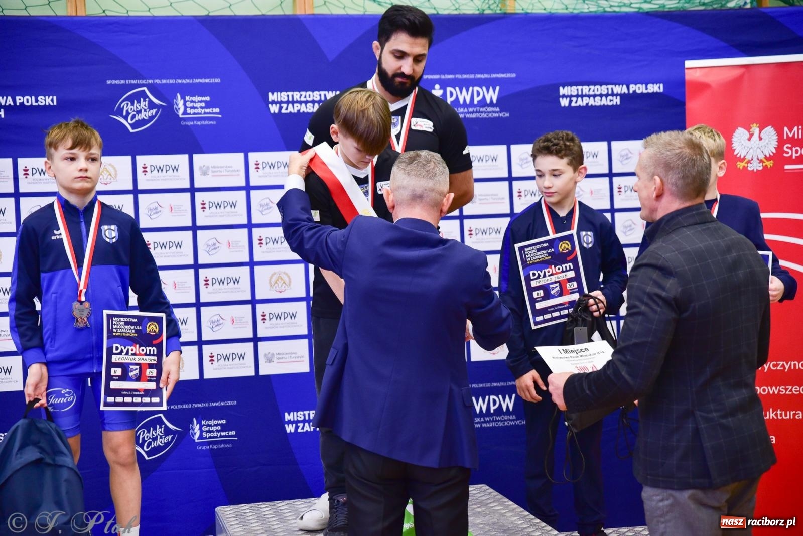 Zdjęcie w galerii na portalu naszraciborz.pl: Z dwoma medalami unici kończą mistrzostwa Polski U-14 wiadomości z regionu