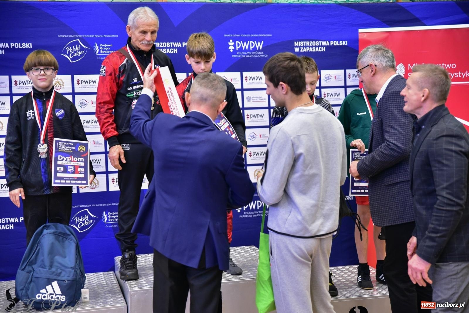Zdjęcie w galerii na portalu naszraciborz.pl: Z dwoma medalami unici kończą mistrzostwa Polski U-14 wiadomości z regionu