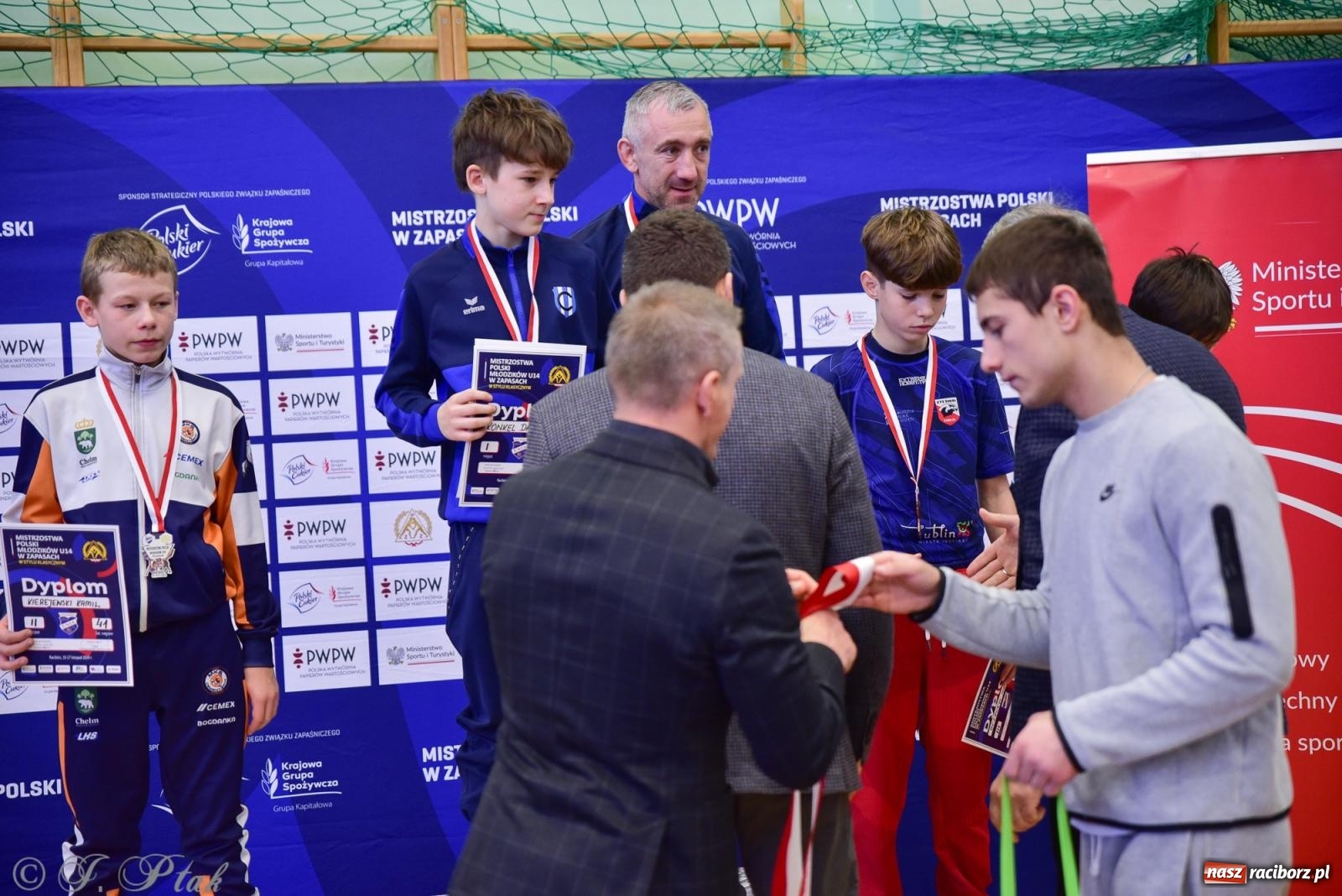 Zdjęcie w galerii na portalu naszraciborz.pl: Z dwoma medalami unici kończą mistrzostwa Polski U-14 wiadomości z regionu