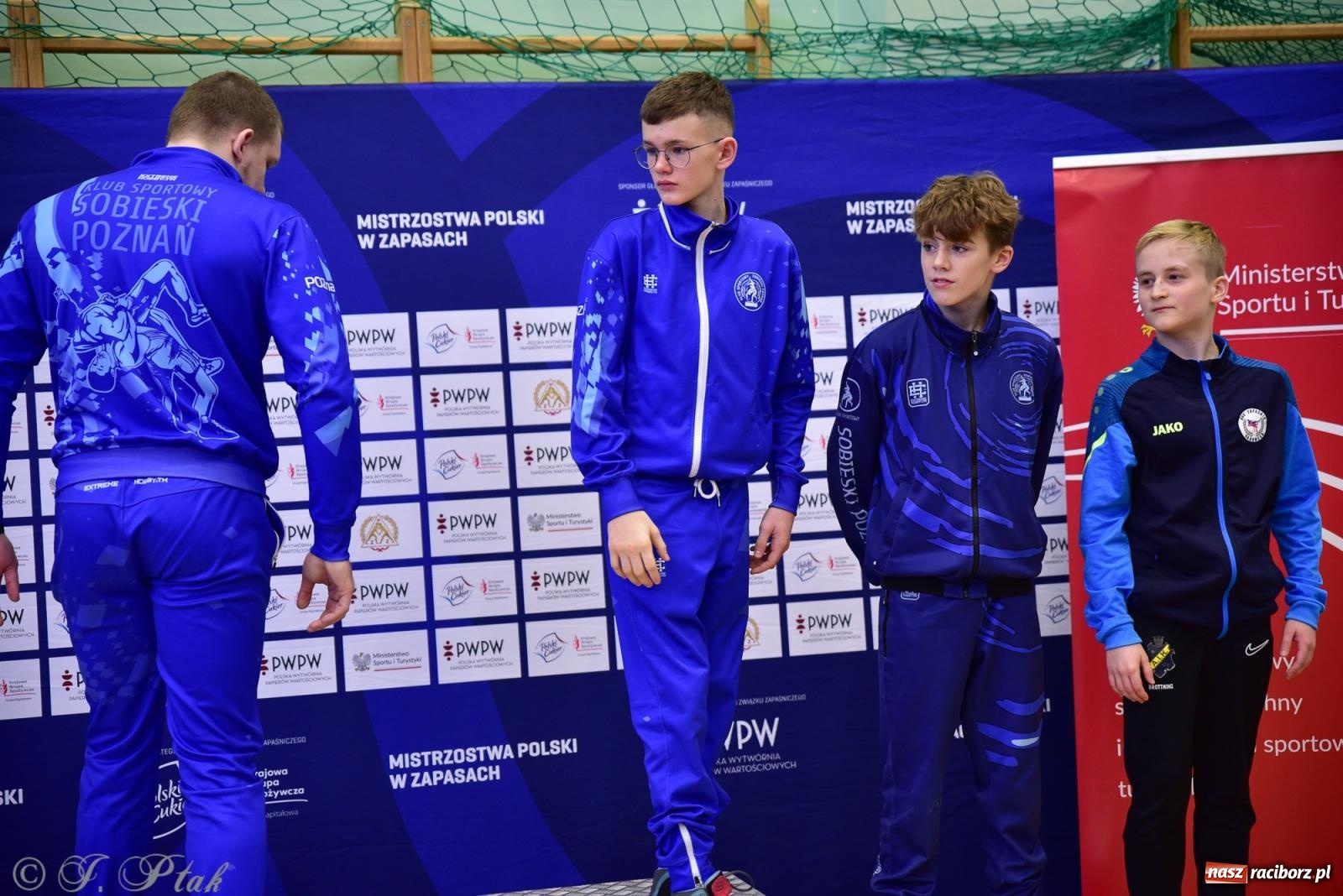 Zdjęcie w galerii na portalu naszraciborz.pl: Z dwoma medalami unici kończą mistrzostwa Polski U-14 wiadomości z regionu