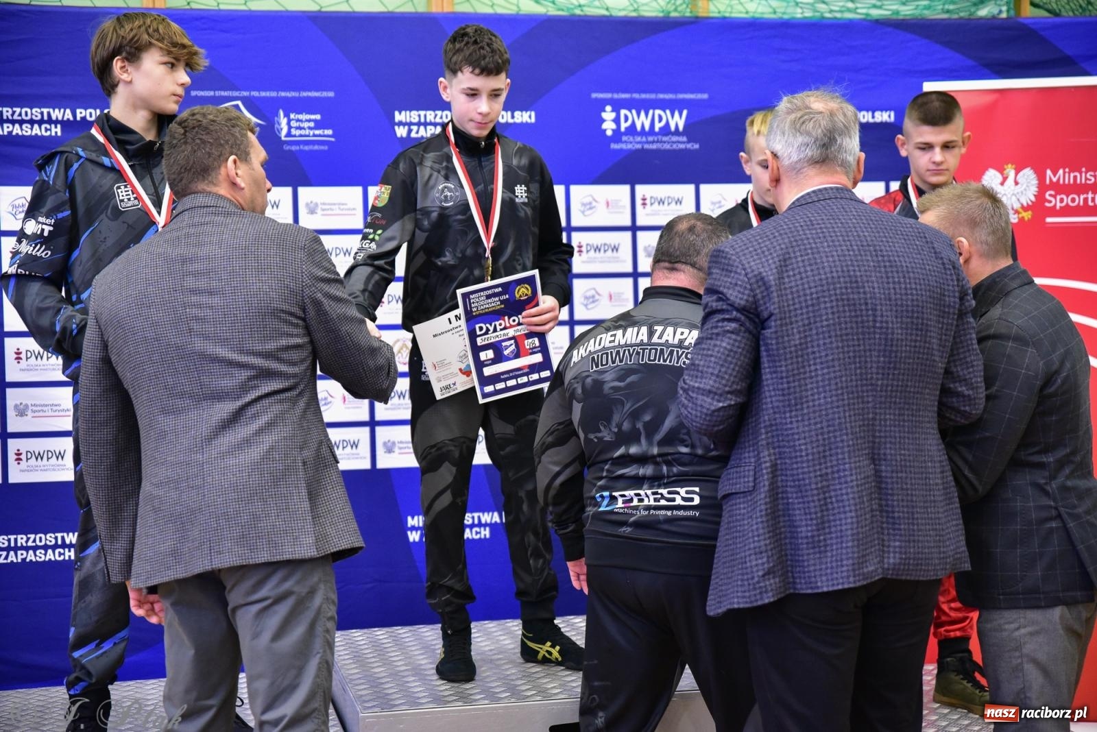 Zdjęcie w galerii na portalu naszraciborz.pl: Z dwoma medalami unici kończą mistrzostwa Polski U-14 wiadomości z regionu