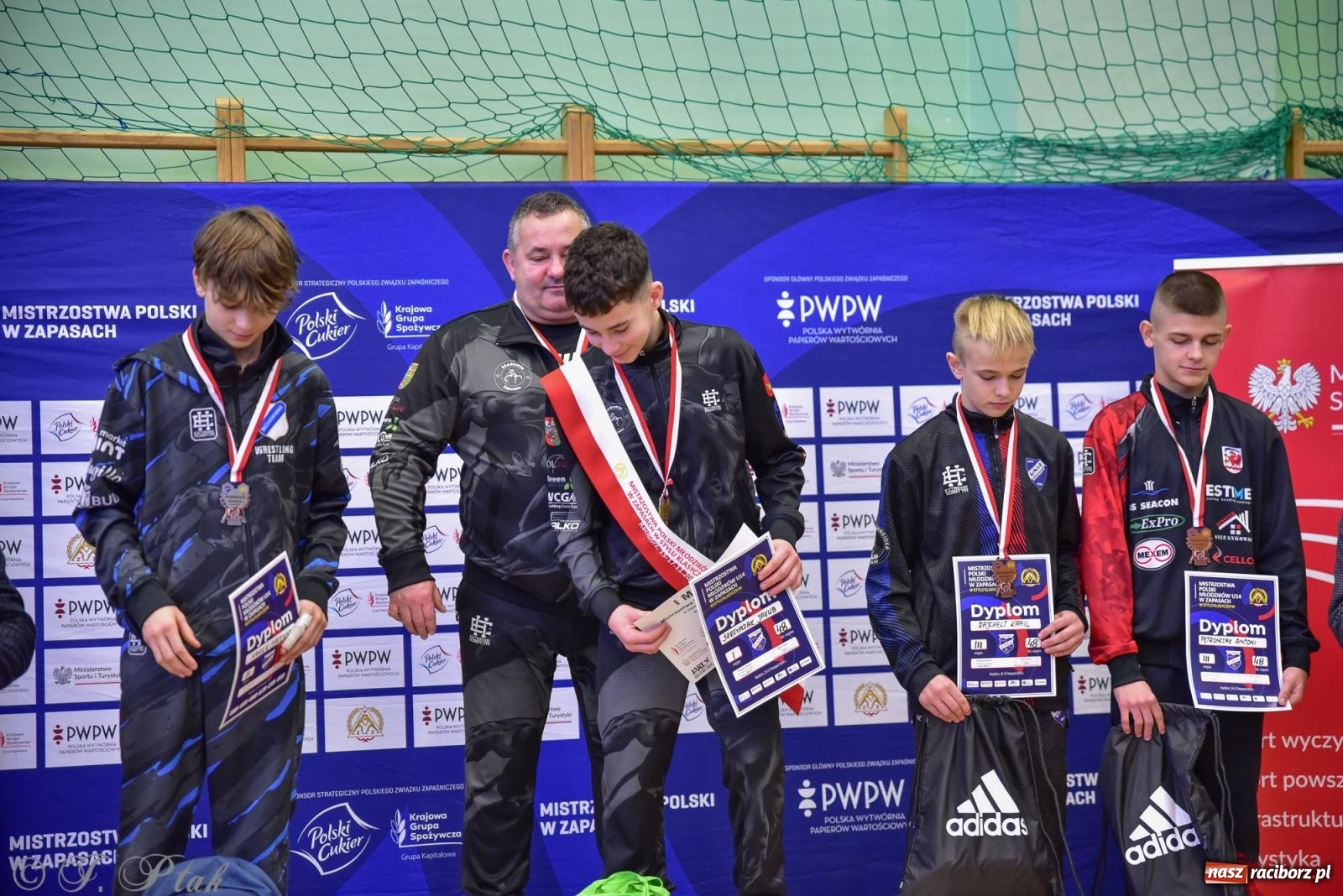 Zdjęcie w galerii na portalu naszraciborz.pl: Z dwoma medalami unici kończą mistrzostwa Polski U-14 wiadomości z regionu