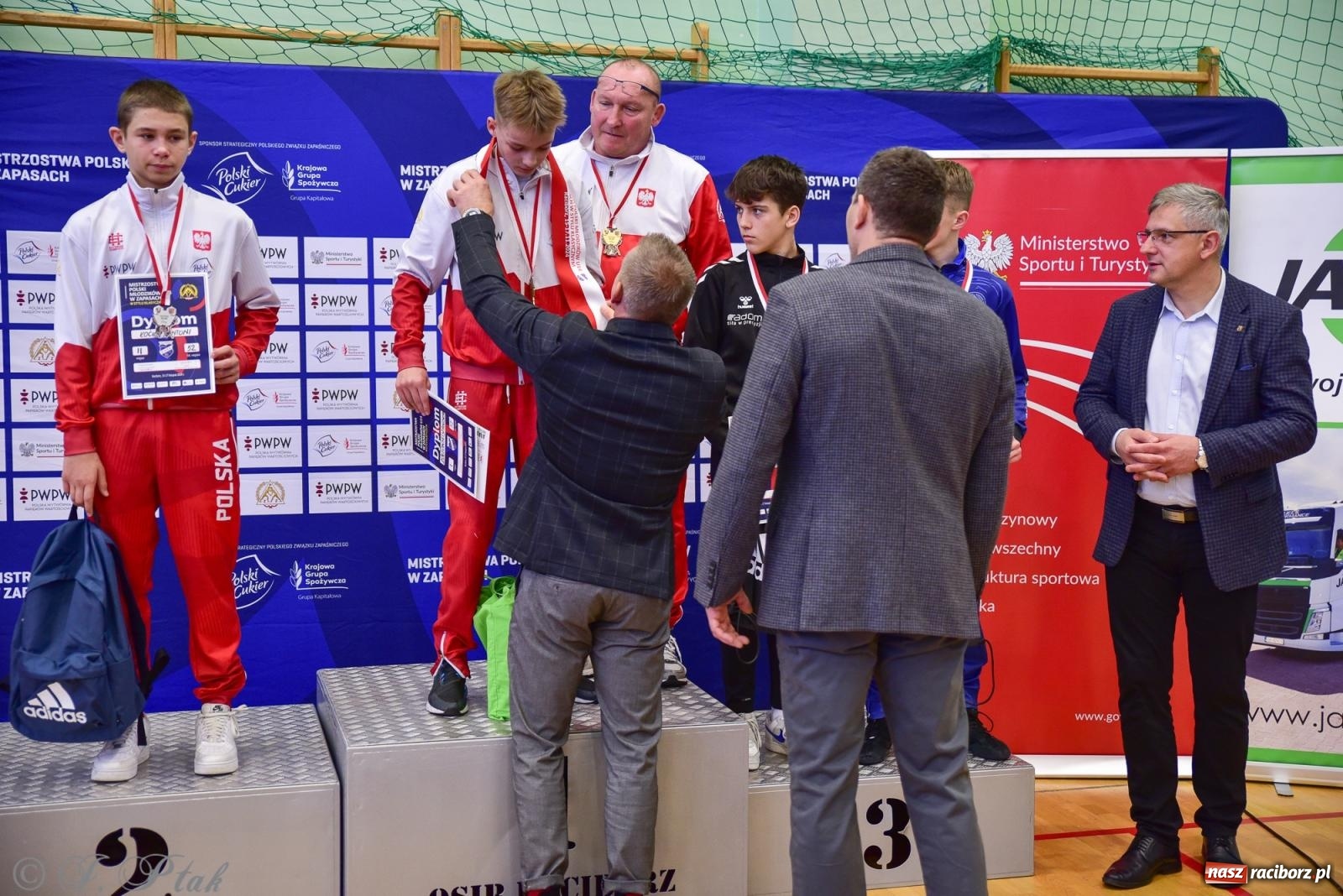 Zdjęcie w galerii na portalu naszraciborz.pl: Z dwoma medalami unici kończą mistrzostwa Polski U-14 wiadomości z regionu