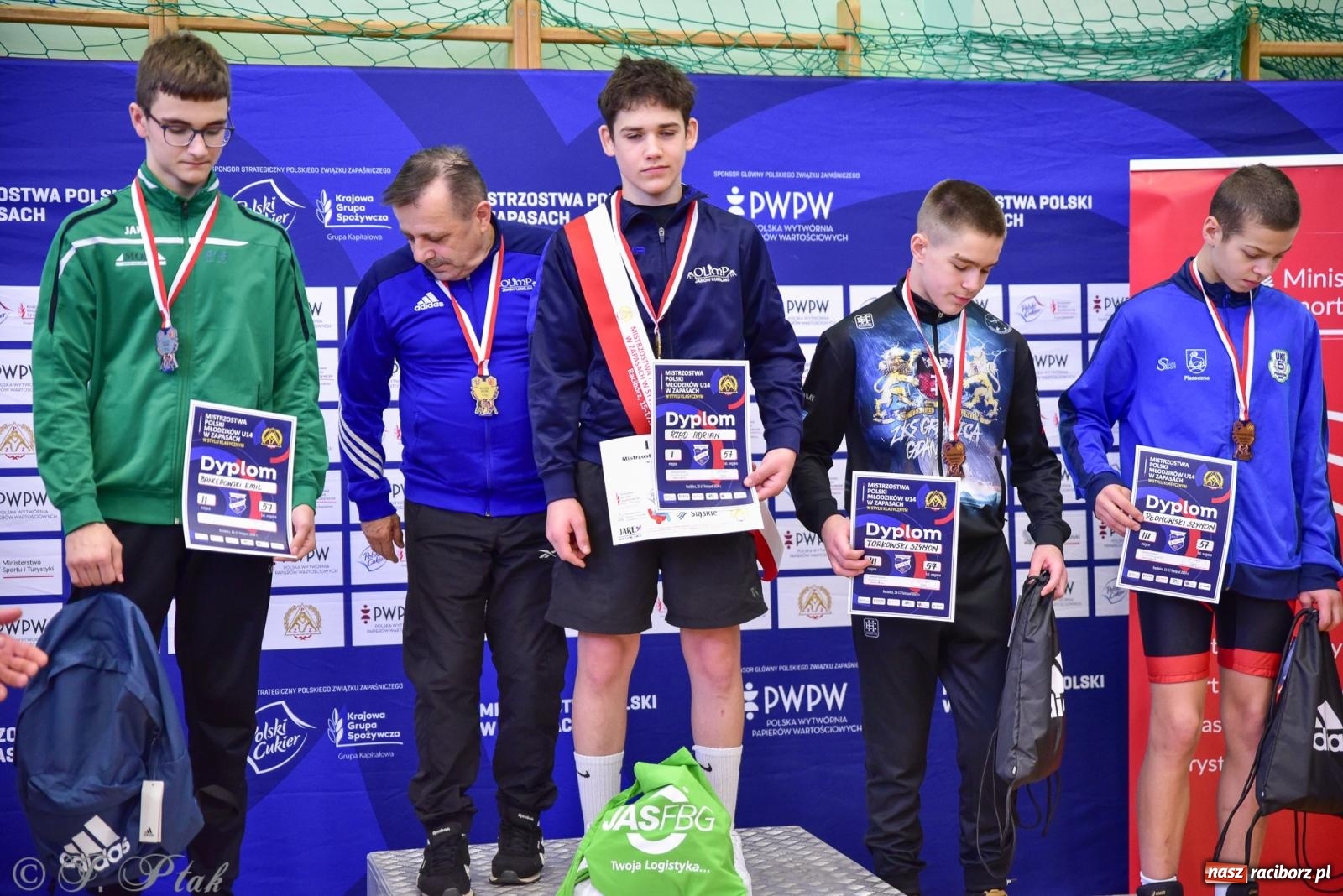 Zdjęcie w galerii na portalu naszraciborz.pl: Z dwoma medalami unici kończą mistrzostwa Polski U-14 wiadomości z regionu