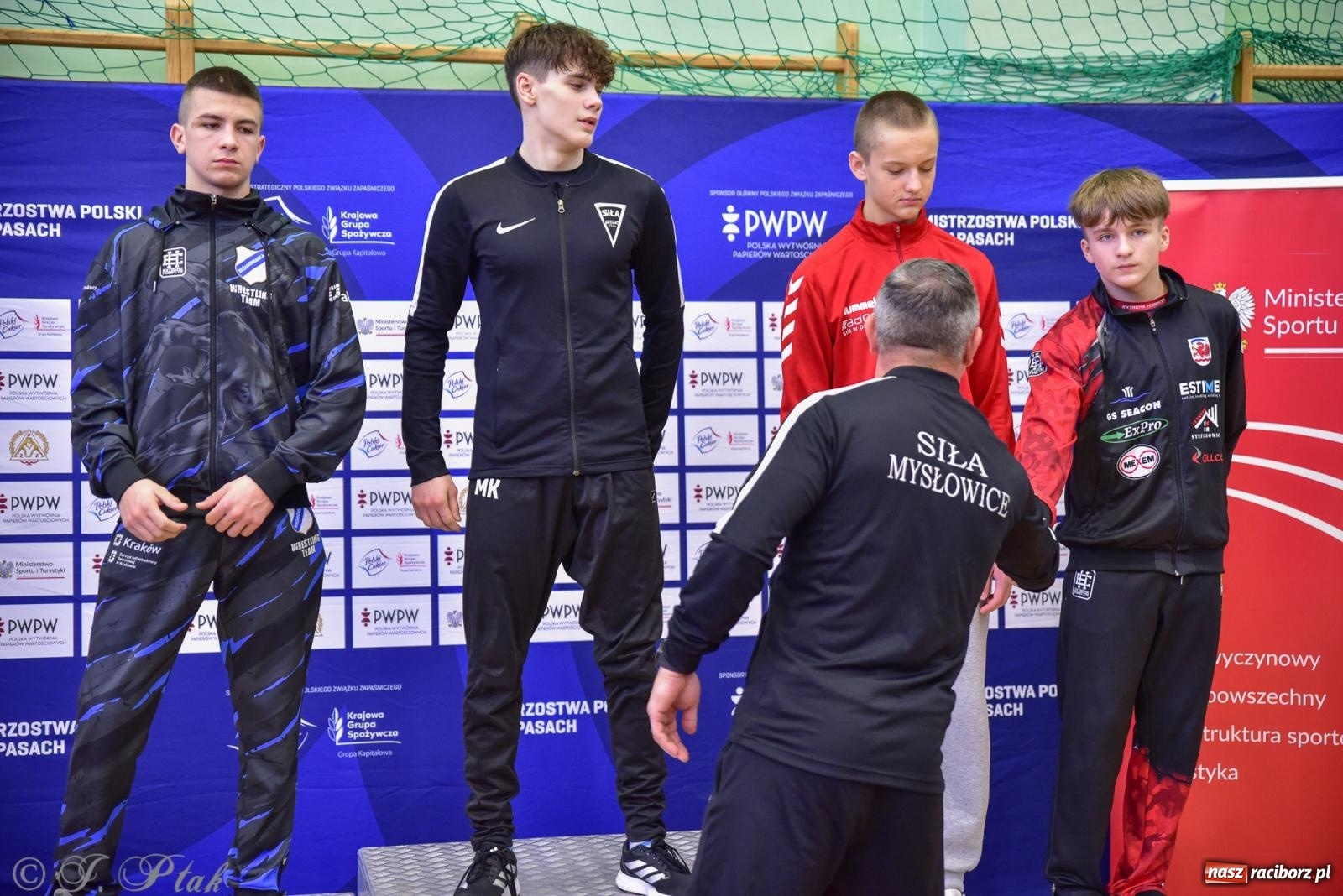 Zdjęcie w galerii na portalu naszraciborz.pl: Z dwoma medalami unici kończą mistrzostwa Polski U-14 wiadomości z regionu