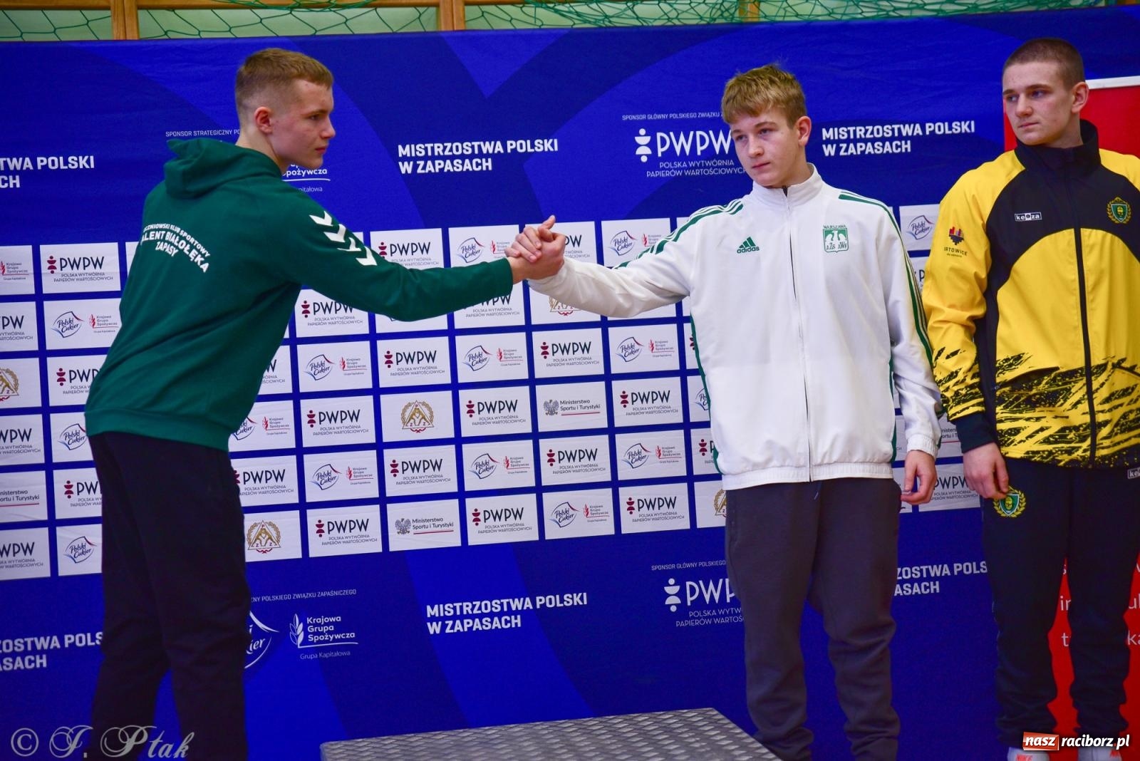 Zdjęcie w galerii na portalu naszraciborz.pl: Z dwoma medalami unici kończą mistrzostwa Polski U-14 wiadomości z regionu