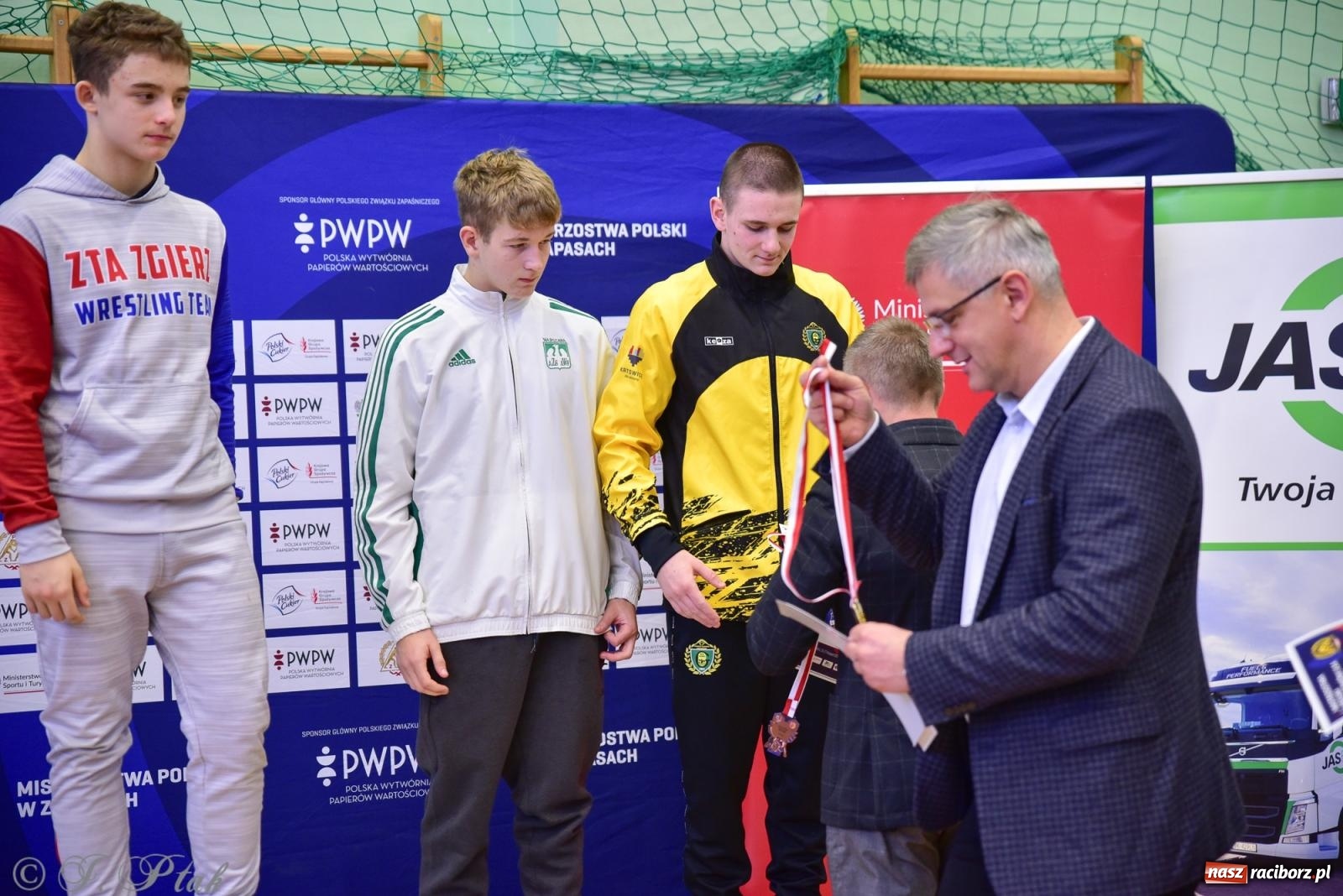 Zdjęcie w galerii na portalu naszraciborz.pl: Z dwoma medalami unici kończą mistrzostwa Polski U-14 wiadomości z regionu