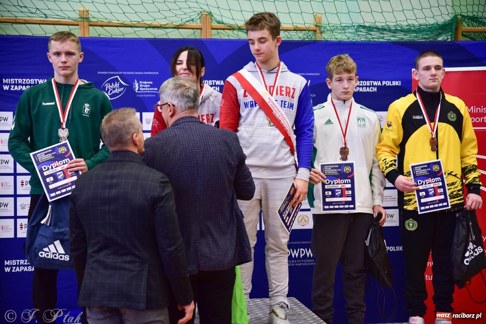 Zdjęcie w galerii na portalu naszraciborz.pl: Z dwoma medalami unici kończą mistrzostwa Polski U-14 wiadomości z regionu
