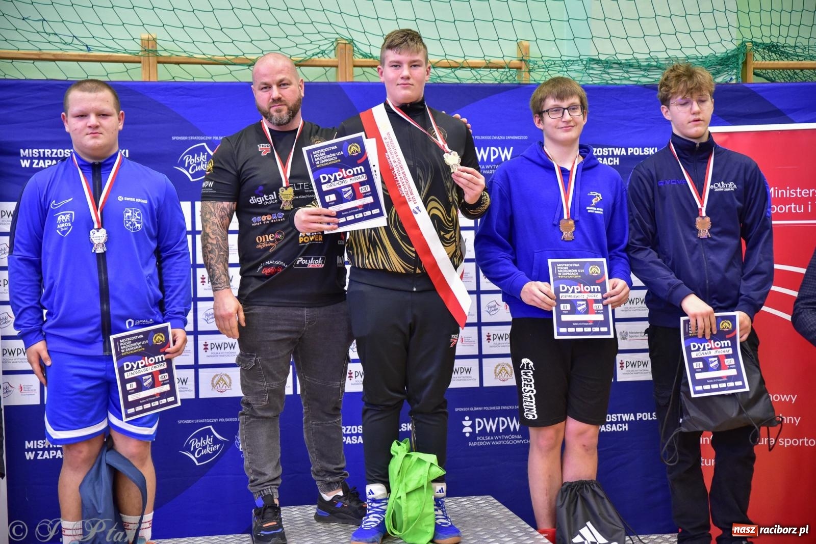 Zdjęcie w galerii na portalu naszraciborz.pl: Z dwoma medalami unici kończą mistrzostwa Polski U-14 wiadomości z regionu