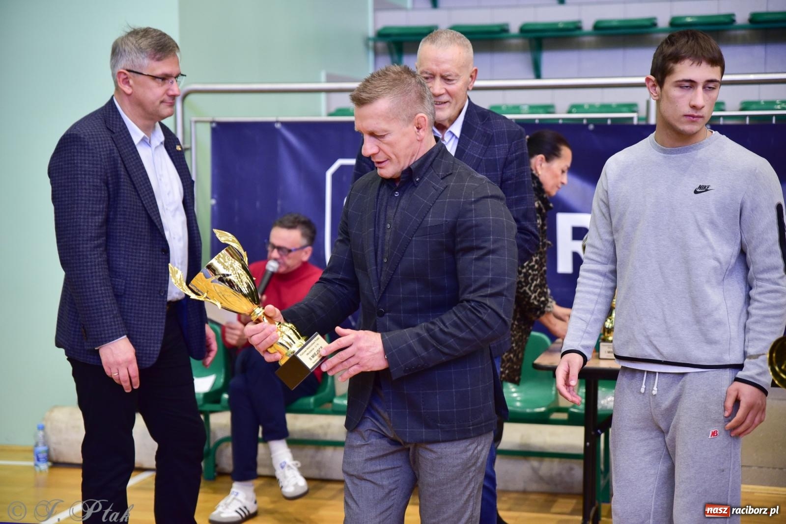 Zdjęcie w galerii na portalu naszraciborz.pl: Z dwoma medalami unici kończą mistrzostwa Polski U-14 wiadomości z regionu