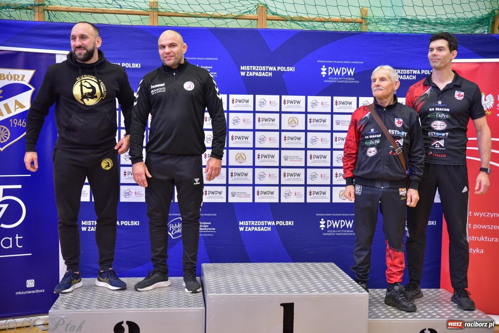 Zdjęcie w galerii na portalu naszraciborz.pl: Z dwoma medalami unici kończą mistrzostwa Polski U-14 wiadomości z regionu