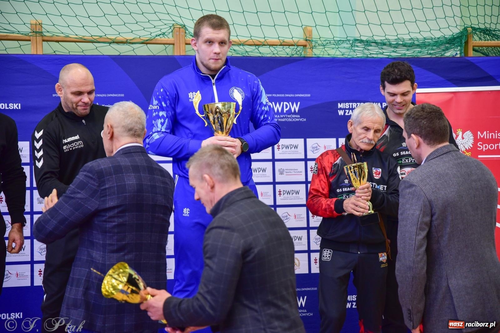 Zdjęcie w galerii na portalu naszraciborz.pl: Z dwoma medalami unici kończą mistrzostwa Polski U-14 wiadomości z regionu