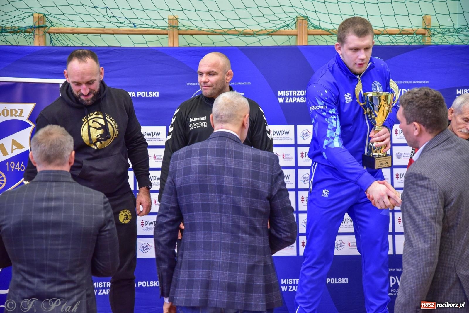 Zdjęcie w galerii na portalu naszraciborz.pl: Z dwoma medalami unici kończą mistrzostwa Polski U-14 wiadomości z regionu